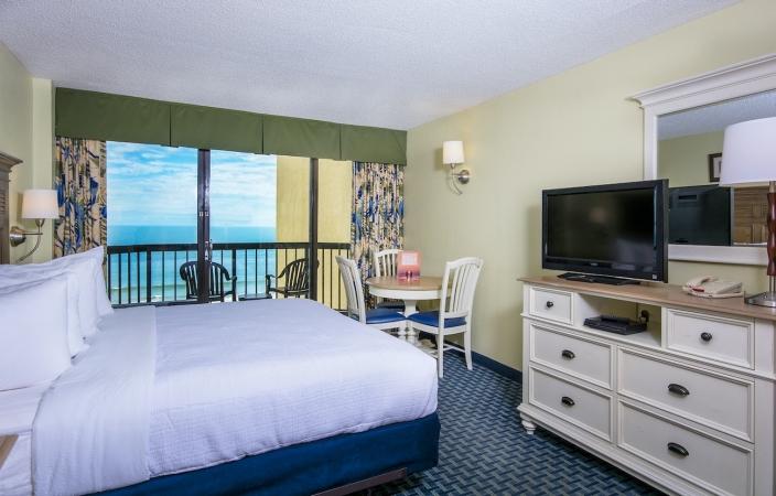 Compass Cove - 1 Bedroom Oceanfront King Efficiency