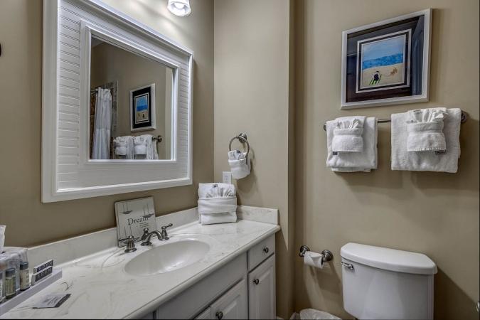 North Beach Cottages - 2 Bedroom Spa Villa Luxury Townhome