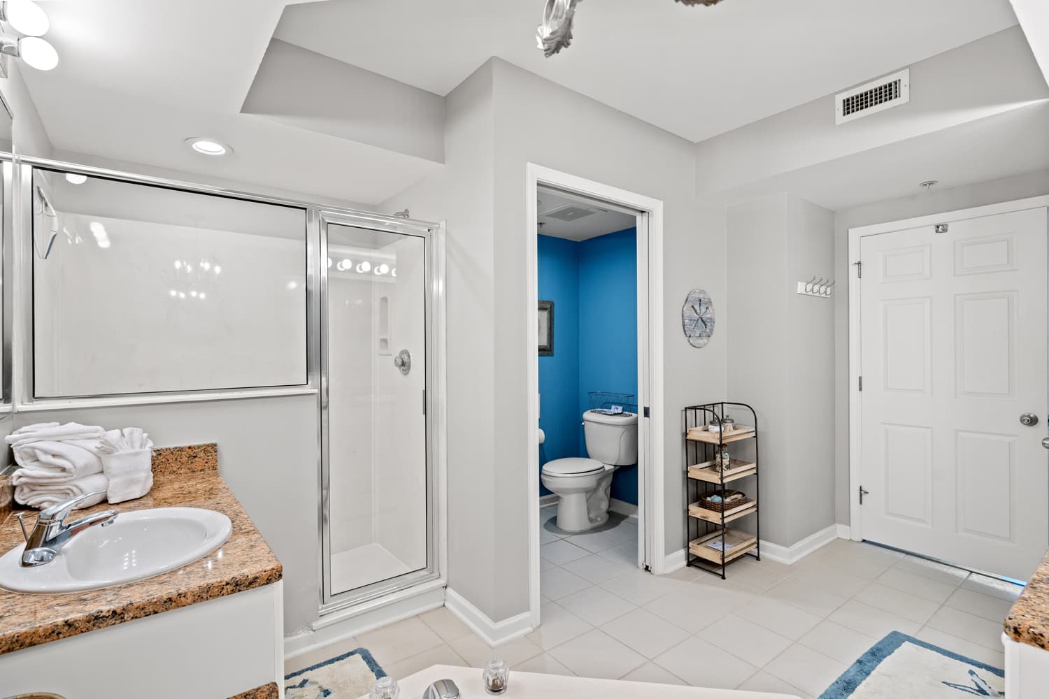 Barefoot North Tower - 504