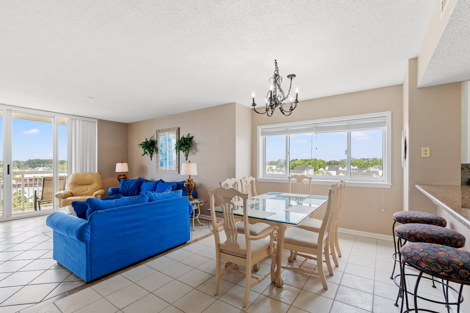 Barefoot North Tower - 609