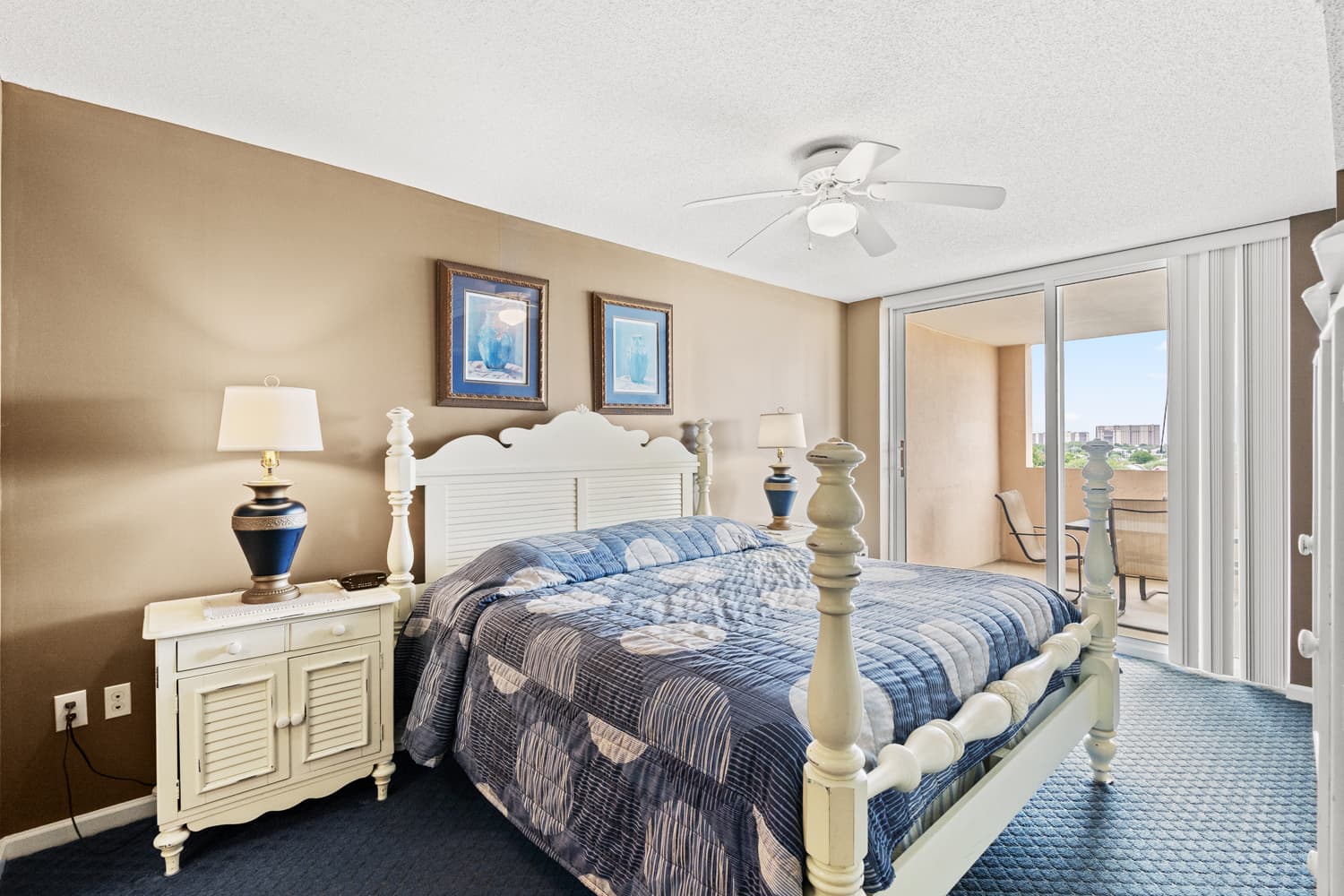 Barefoot North Tower - 609