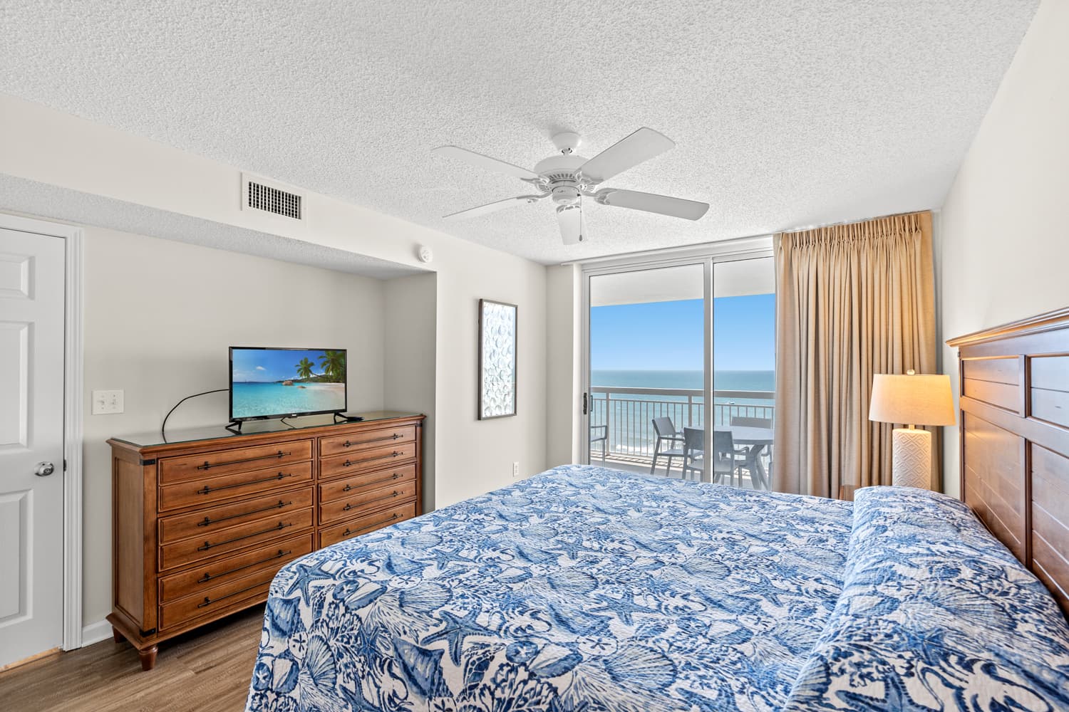 Crescent Shores - S 1008