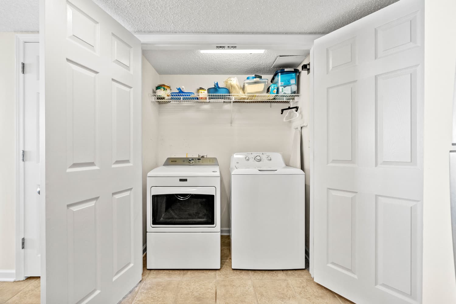 Crescent Shores - S 1008