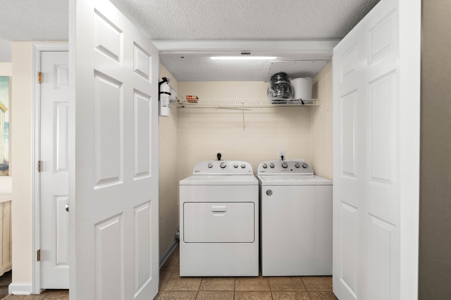 Crescent Shores - N 1804