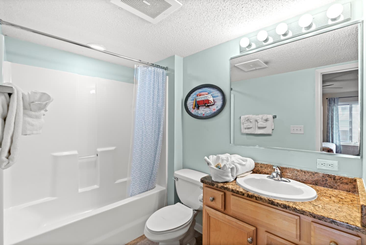 Crescent Shores - N 303