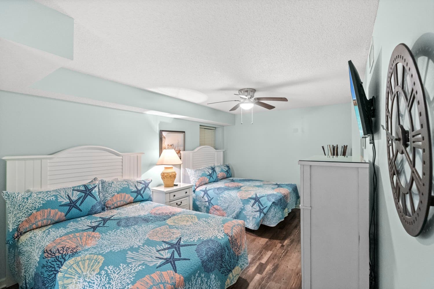 Crescent Shores - N 303