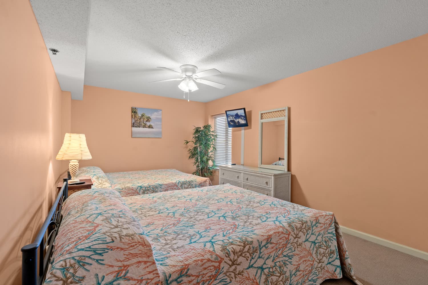Crescent Shores - N 403